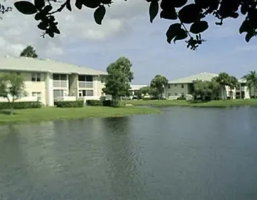 1531 SE Royal Green Circle # 206, Port St. Lucie FL 34952