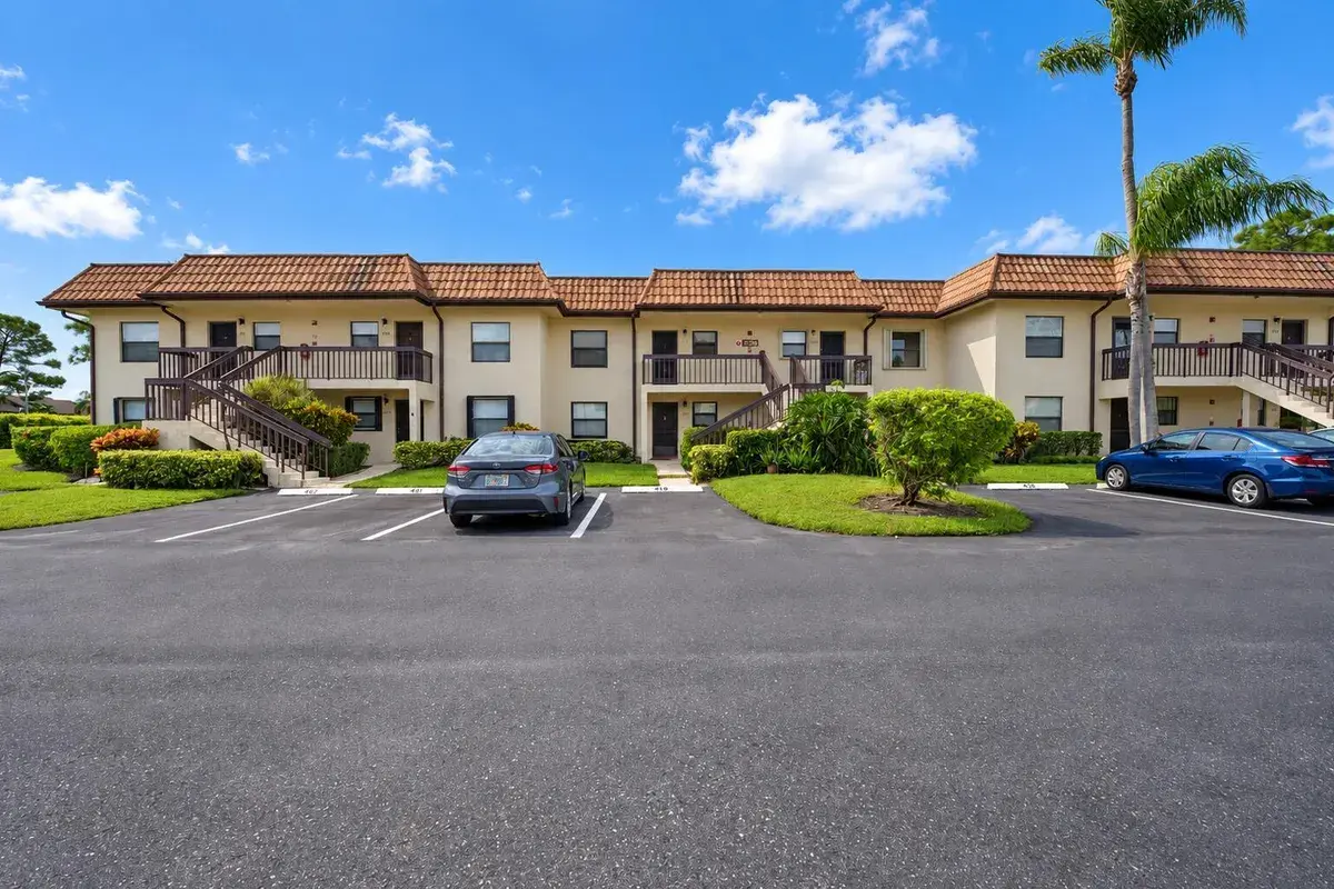 7094 Golf Colony Court # 103, Lake Worth FL 33467