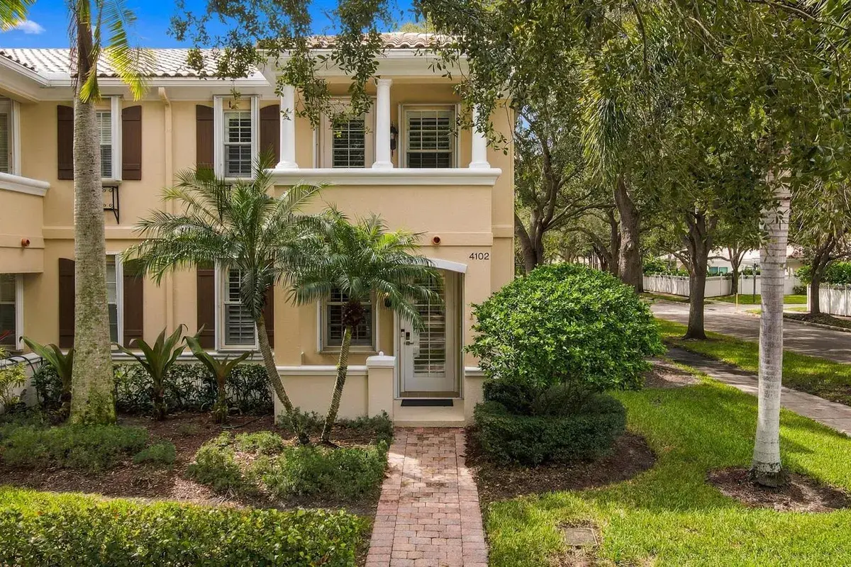4102 Community Drive, Jupiter FL 33458