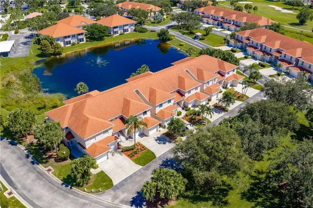 200 GRAND ROYALE Circle # 104, Vero Beach FL 32962 photo 2