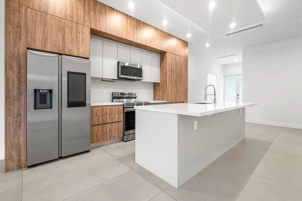 1720 SW 20th Street, Fort Lauderdale FL 33315