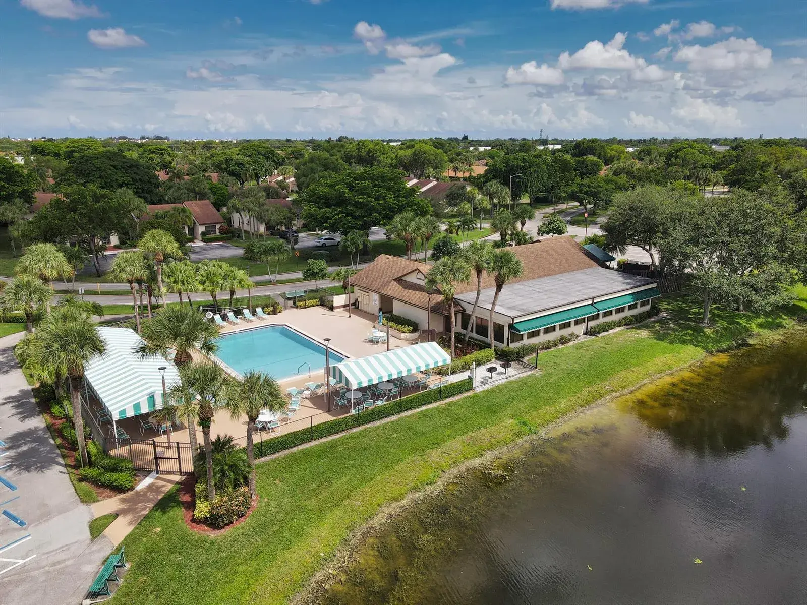 7843 WILLOW SPRING Drive # 615, Lake Worth FL 33467