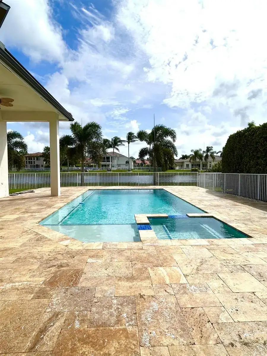 11618 MANATEE BAY Lane, Wellington FL 33449 photo 2