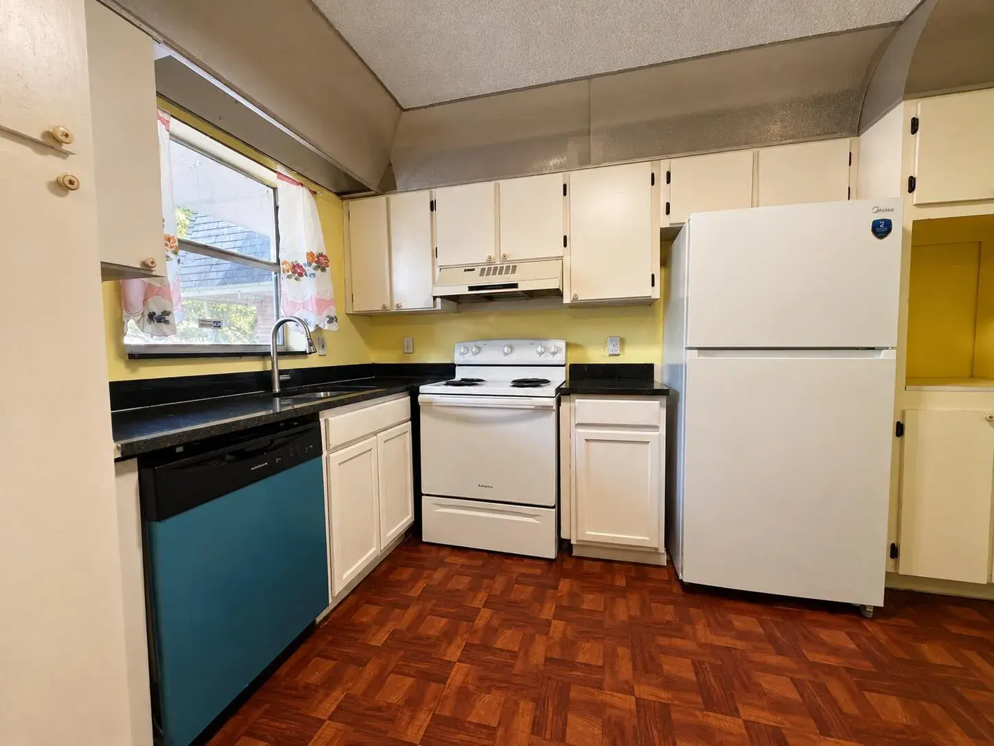 613 S STATE ROAD 7 # 2F, Margate FL 33068
