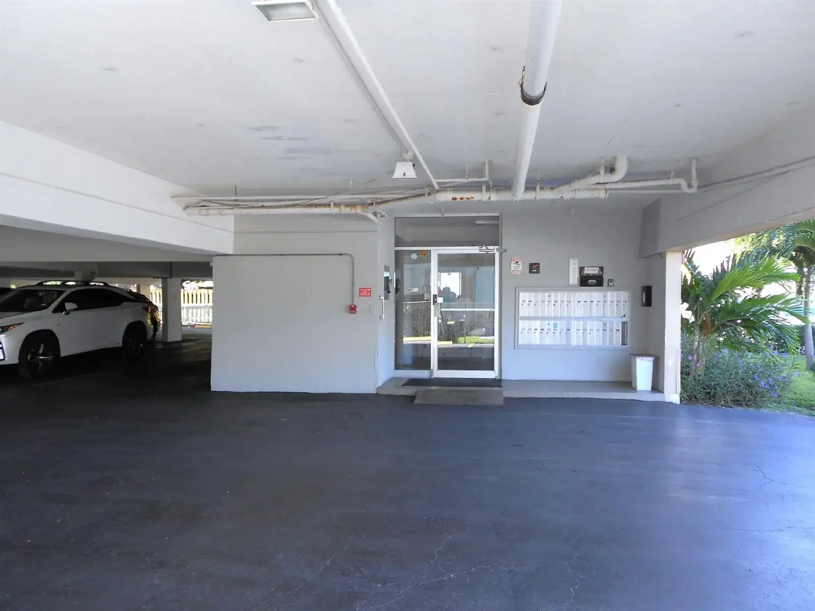 2010 FILLMORE Street # 303, Hollywood FL 33020 photo 2