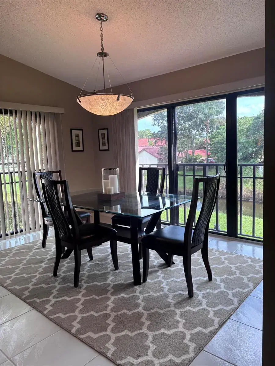 6050 VERDE Trail S # 401, Boca Raton FL 33433