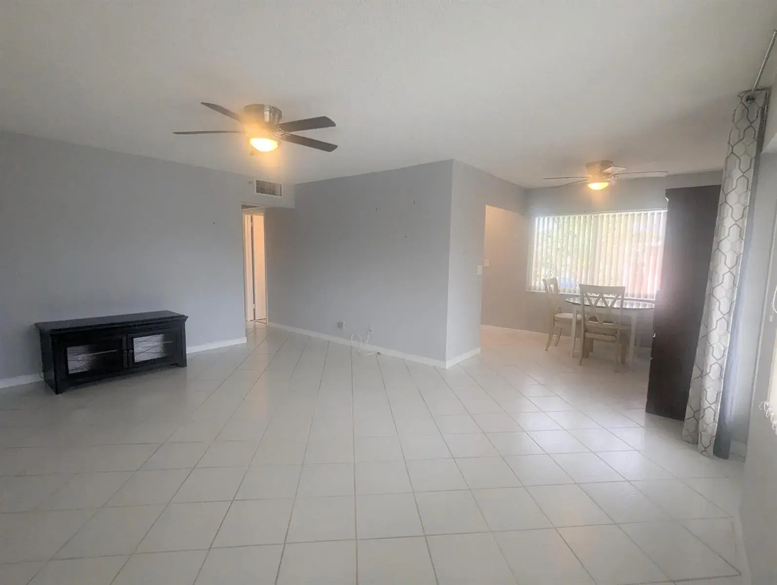 100 Kingswood E, West Palm Beach FL 33417