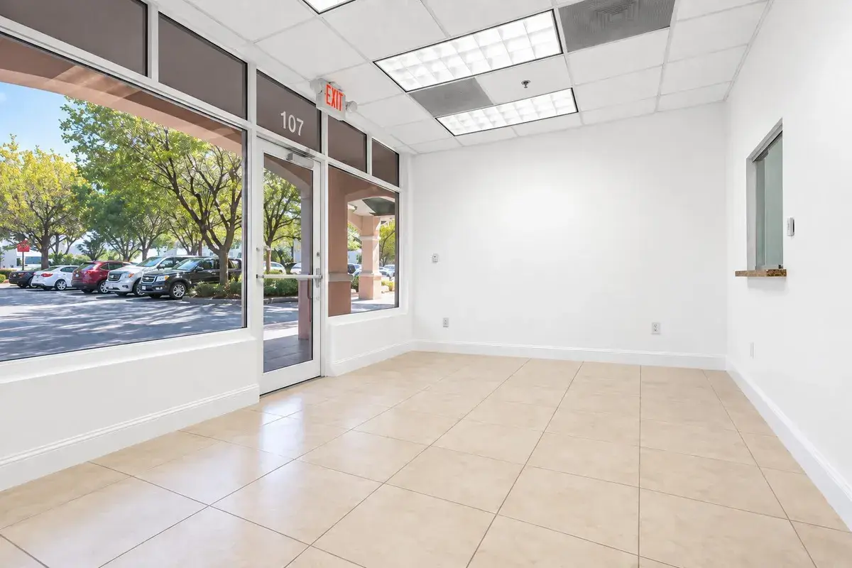 5803 NW 151ST Street # 107, Miami Lakes FL 33014
