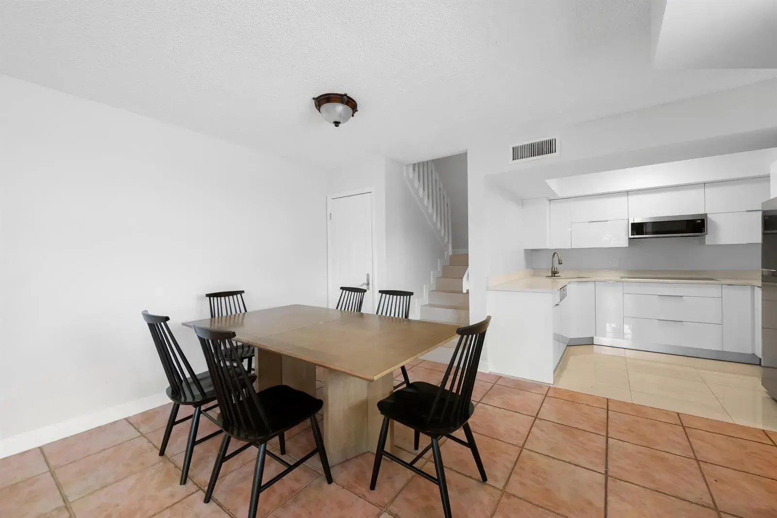 3770 VILLAGE Drive # B, Delray Beach FL 33445