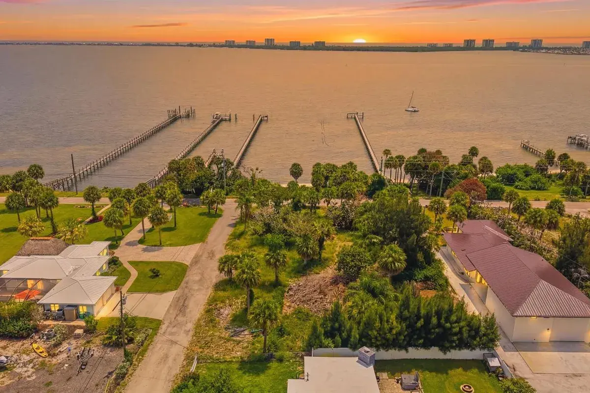 12349 S Indian River Drive, Jensen Beach FL 34957