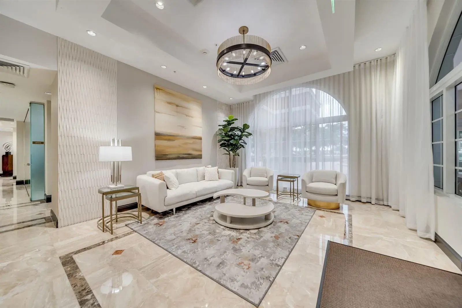 2011 N OCEAN Boulevard # 302, Fort Lauderdale FL 33305