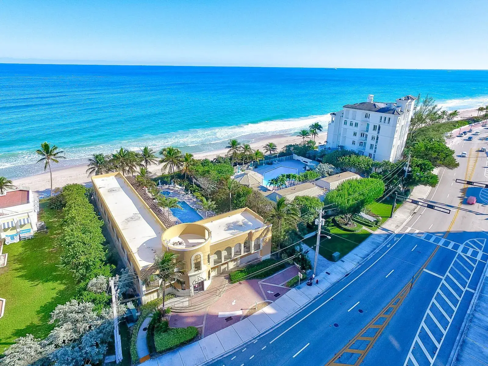 2011 N OCEAN Boulevard # 302, Fort Lauderdale FL 33305