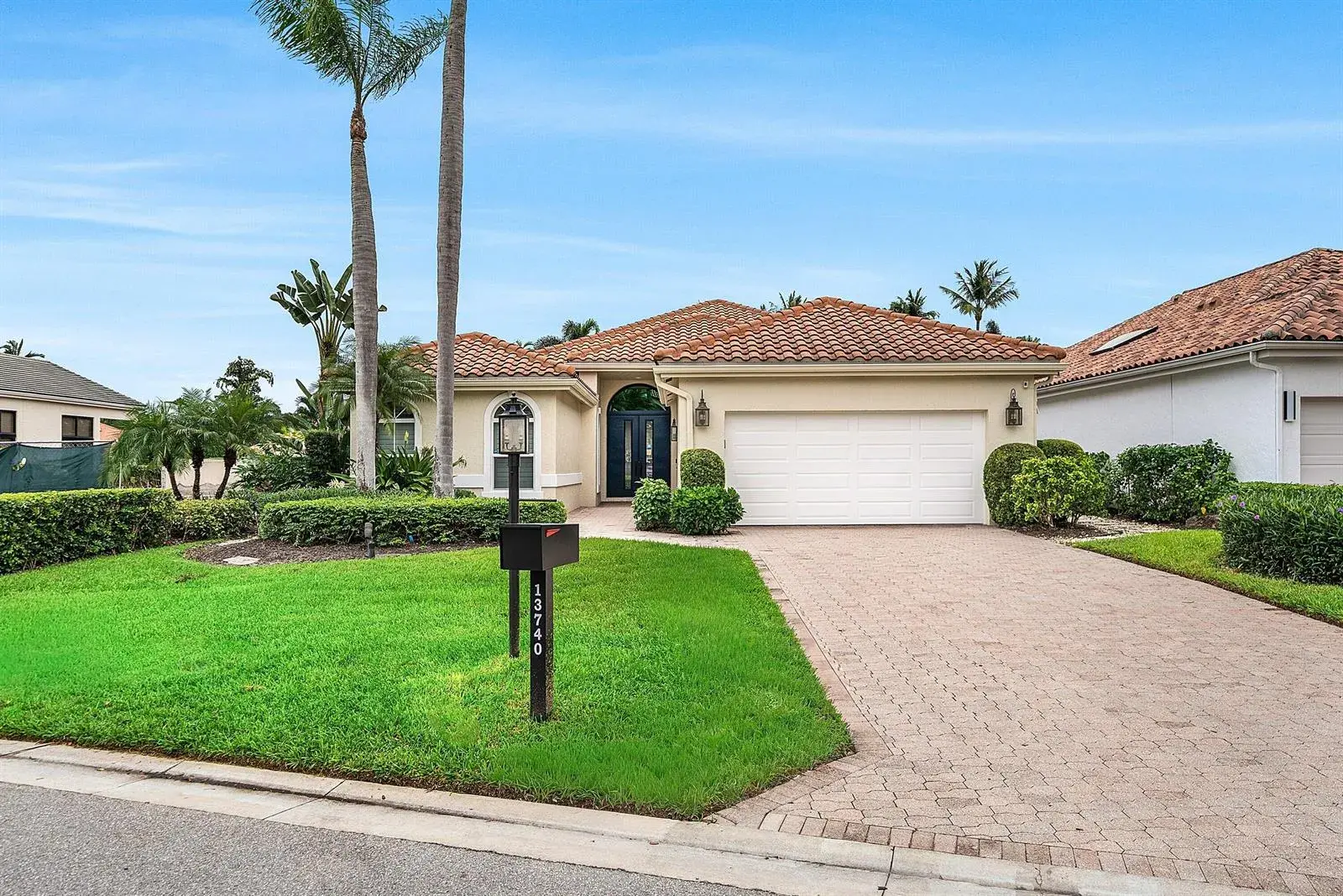 13740 Le Havre Drive, Palm Beach Gardens FL 33410