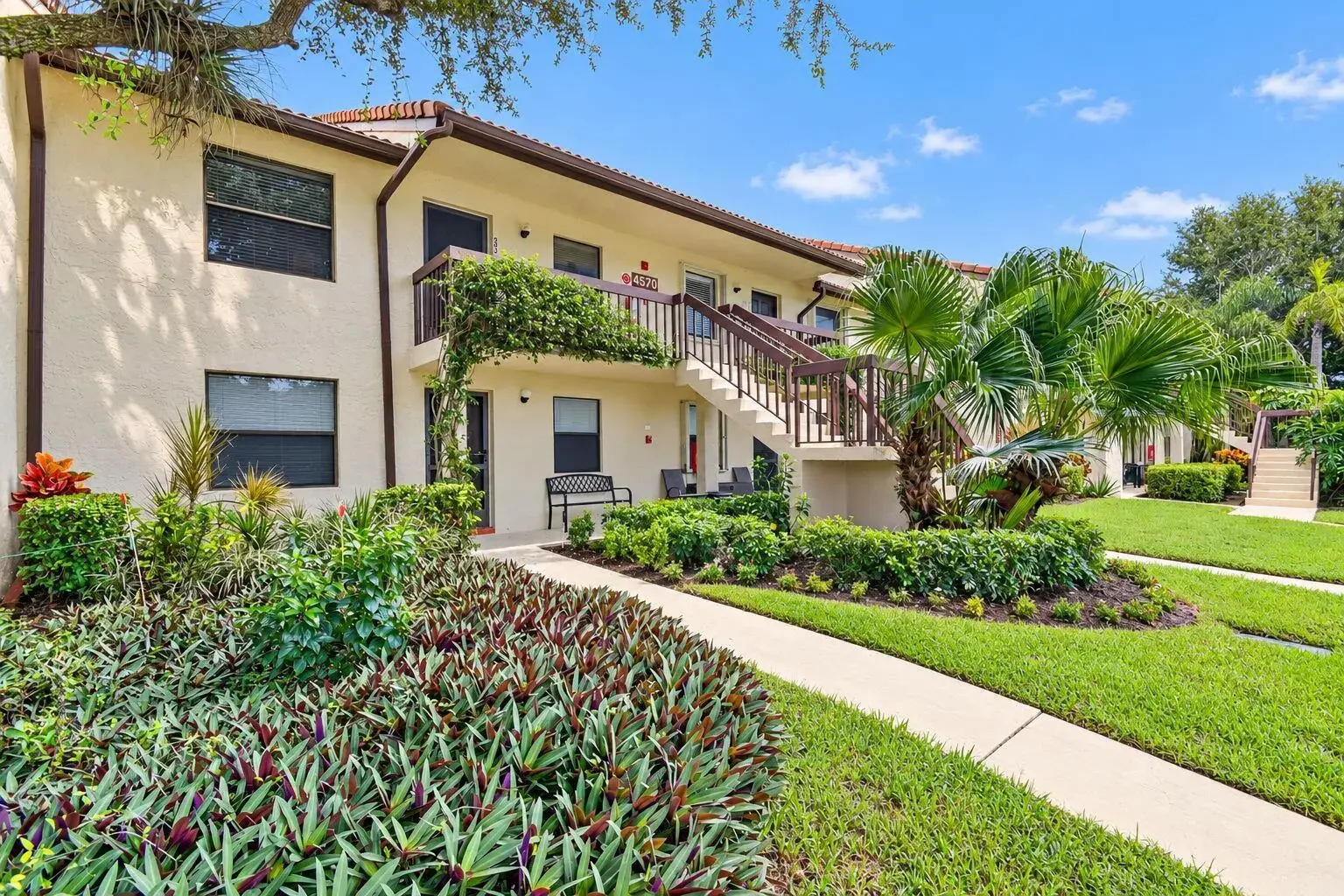 4570 LUCERNE LAKES Boulevard E # 203, Lake Worth FL 33467