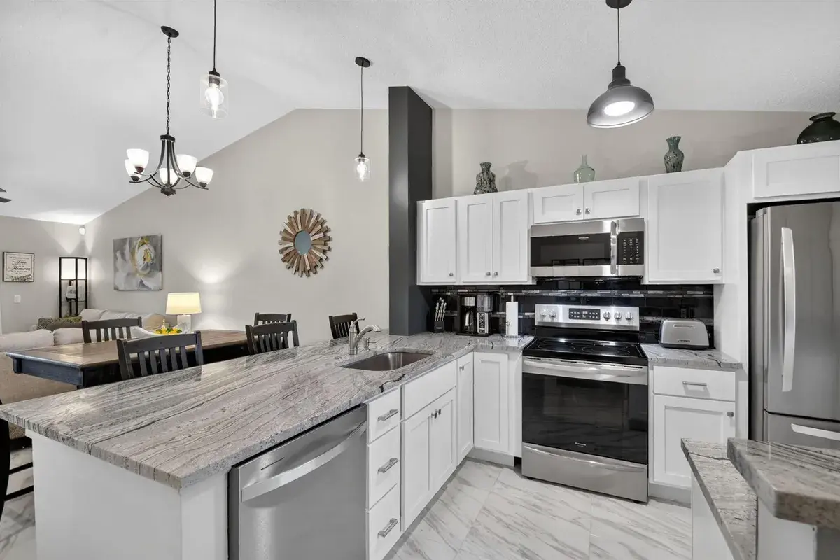 4570 LUCERNE LAKES Boulevard E # 203, Lake Worth FL 33467