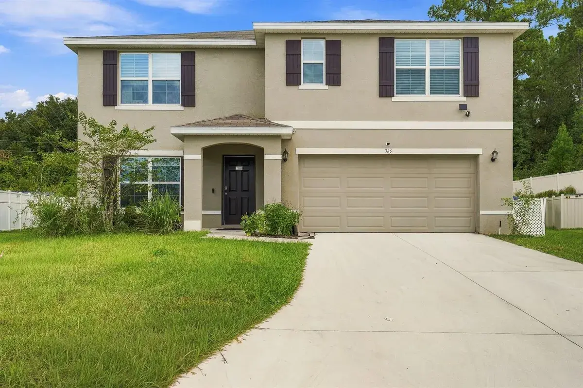6765 SE 3RD Loop, Ocala FL 34472