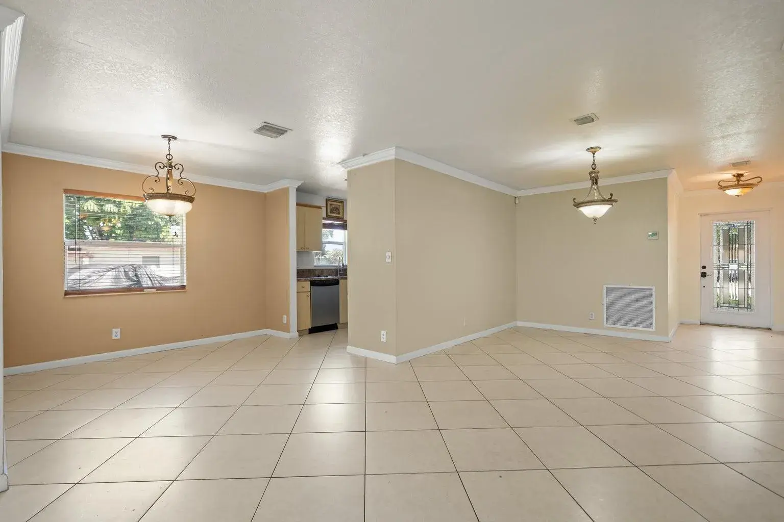 2241 NW 3RD Street, Pompano Beach FL 33069