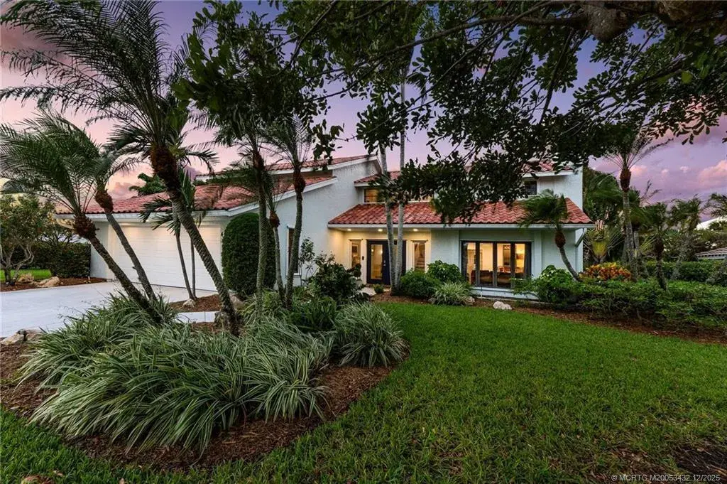 4304 SE FAIRWAY E, Stuart FL 34997