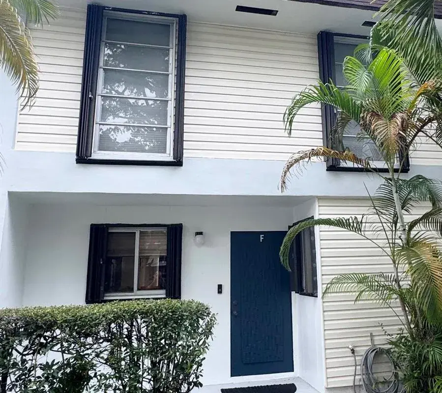 3321 Farragut Street # 7F, Hollywood FL 33021