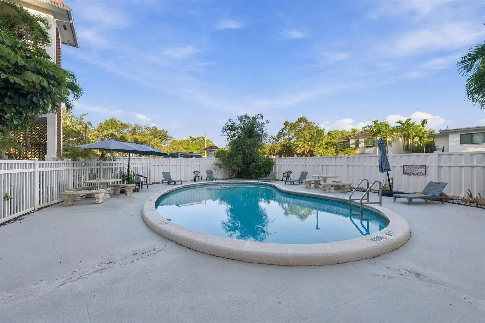 1300 SE 1ST Street # 34, Fort Lauderdale FL 33301