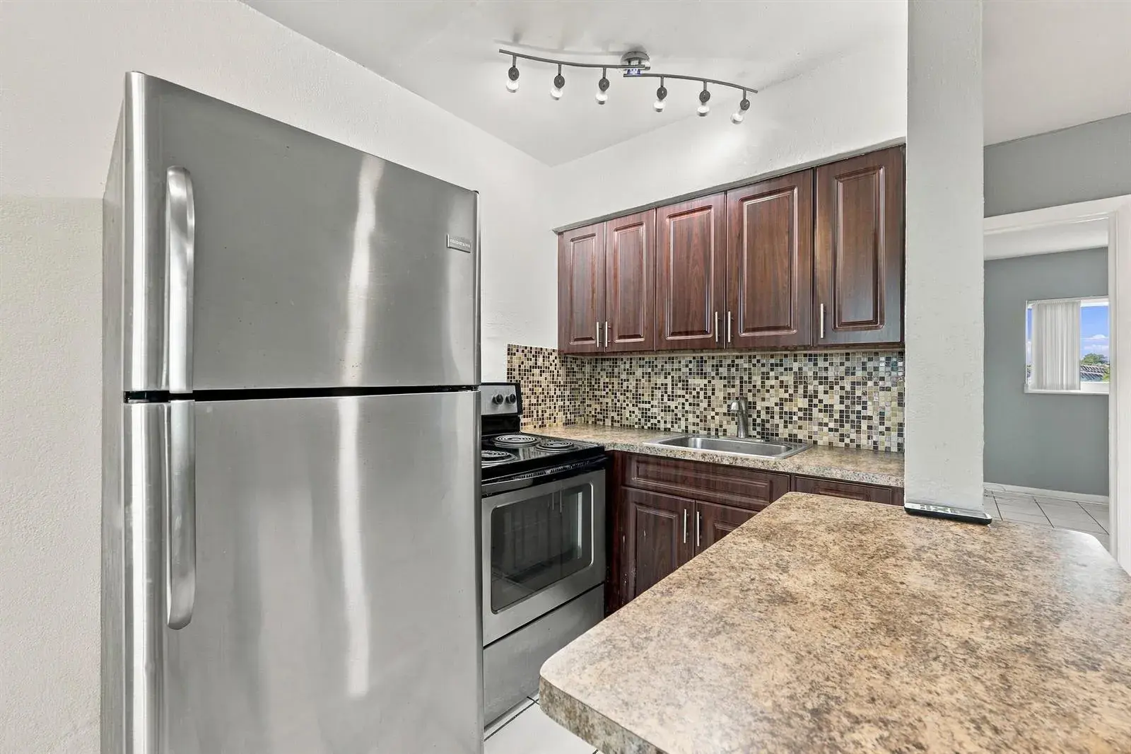 1300 SE 1ST Street # 34, Fort Lauderdale FL 33301
