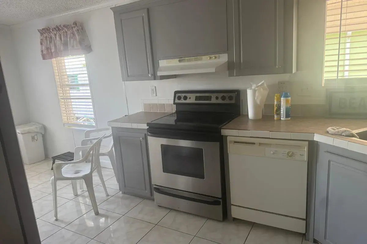 8267 SE SWAN Avenue SE # 8267, Hobe Sound FL 33455