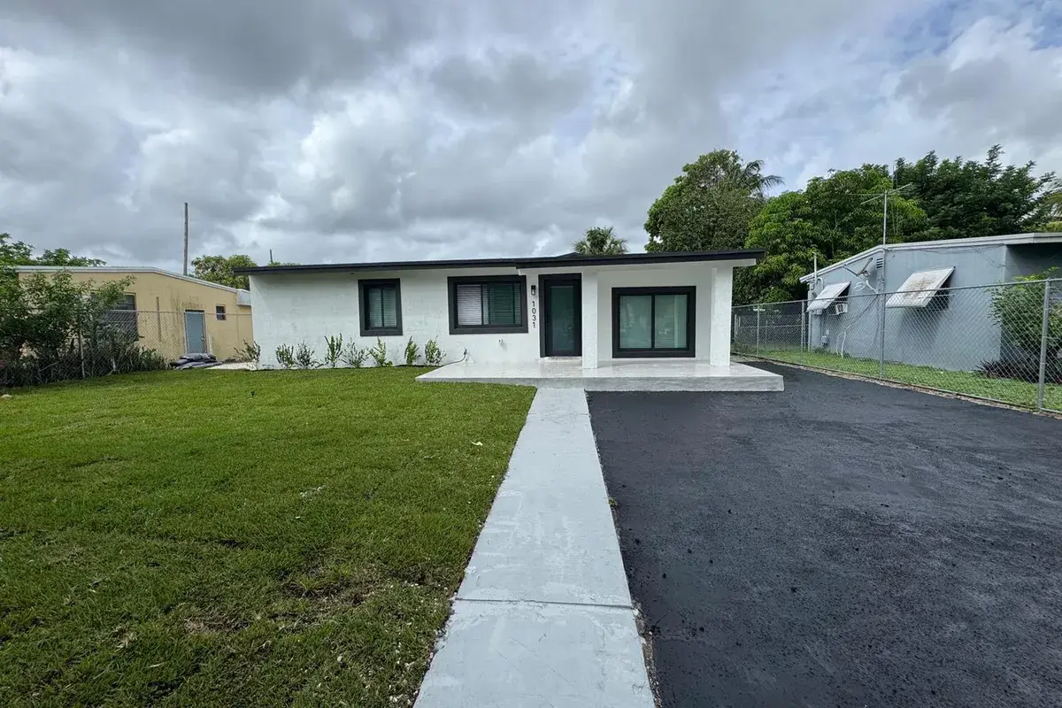 1031 NW 10TH Avenue, Fort Lauderdale FL 33311