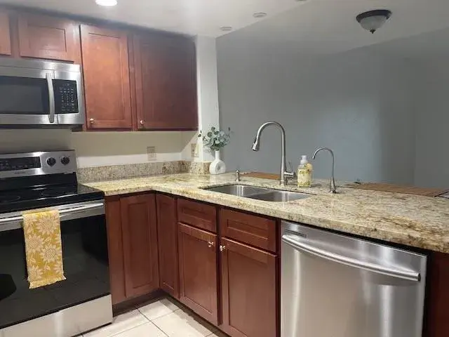 5200 NW 31ST Avenue # 36, Fort Lauderdale FL 33309