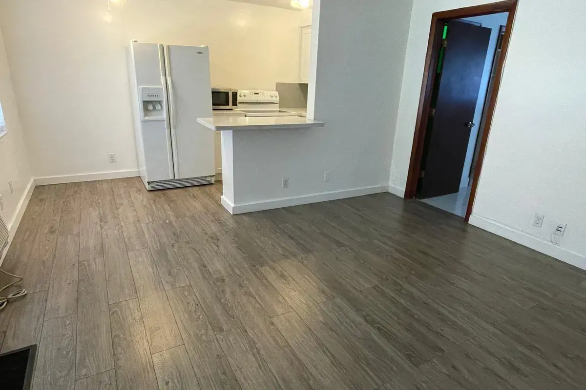 930 NE 17TH Terrace NE # 5, Fort Lauderdale FL 33304