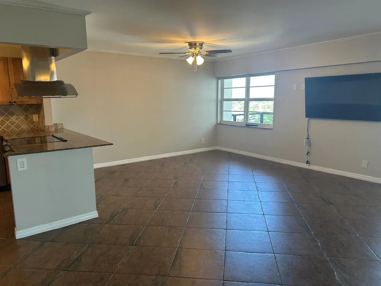 5100 Dupont Boulevard # 8L, Fort Lauderdale FL 33308