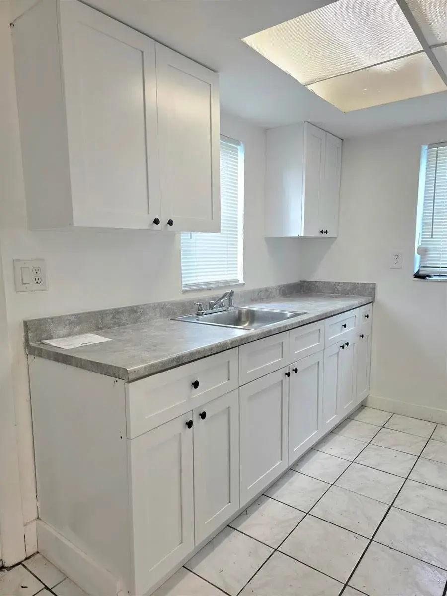 2131 NW 26TH Avenue, Fort Lauderdale FL 33311