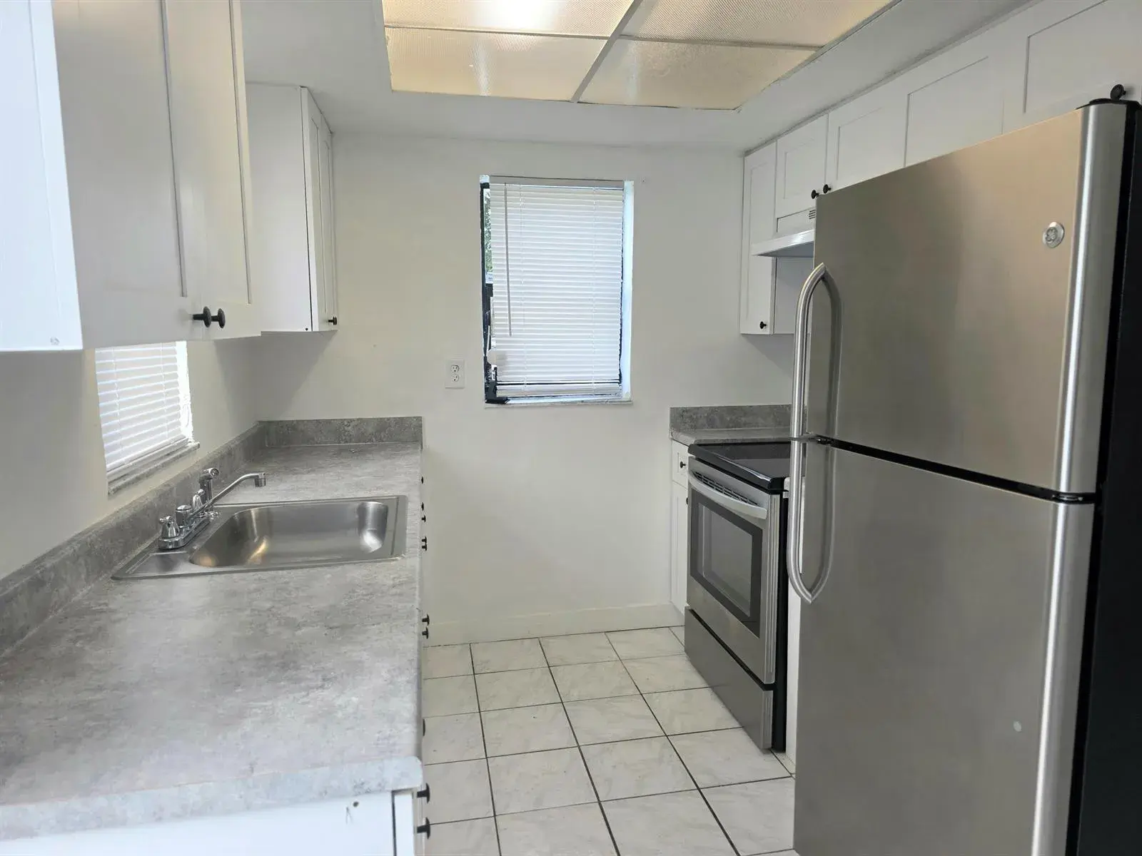 2131 NW 26TH Avenue, Fort Lauderdale FL 33311