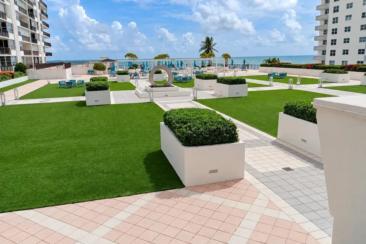 4280 GALT OCEAN Drive # 2C, Fort Lauderdale FL 33308