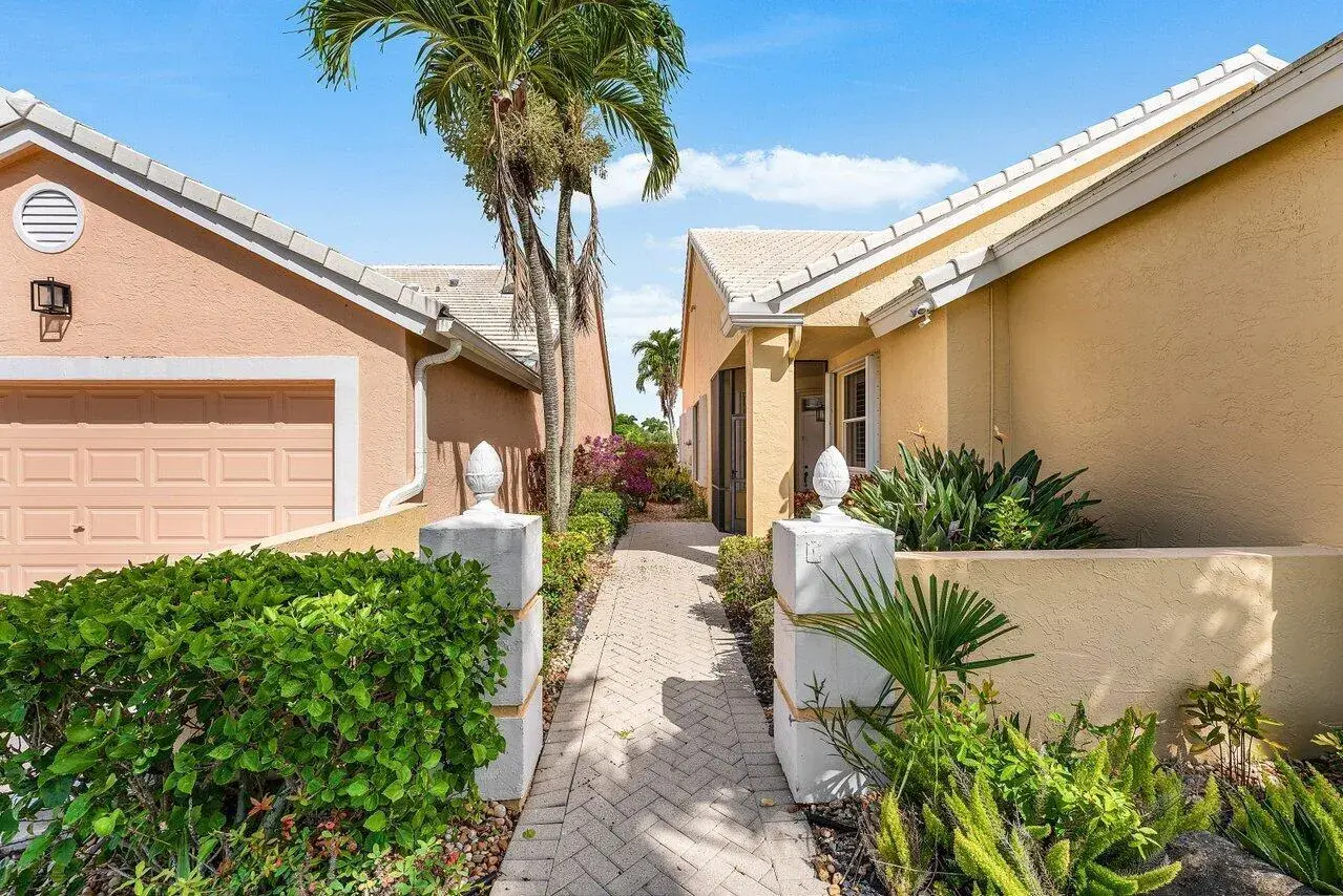8288 Horseshoe Bay Road, Boynton Beach FL 33472