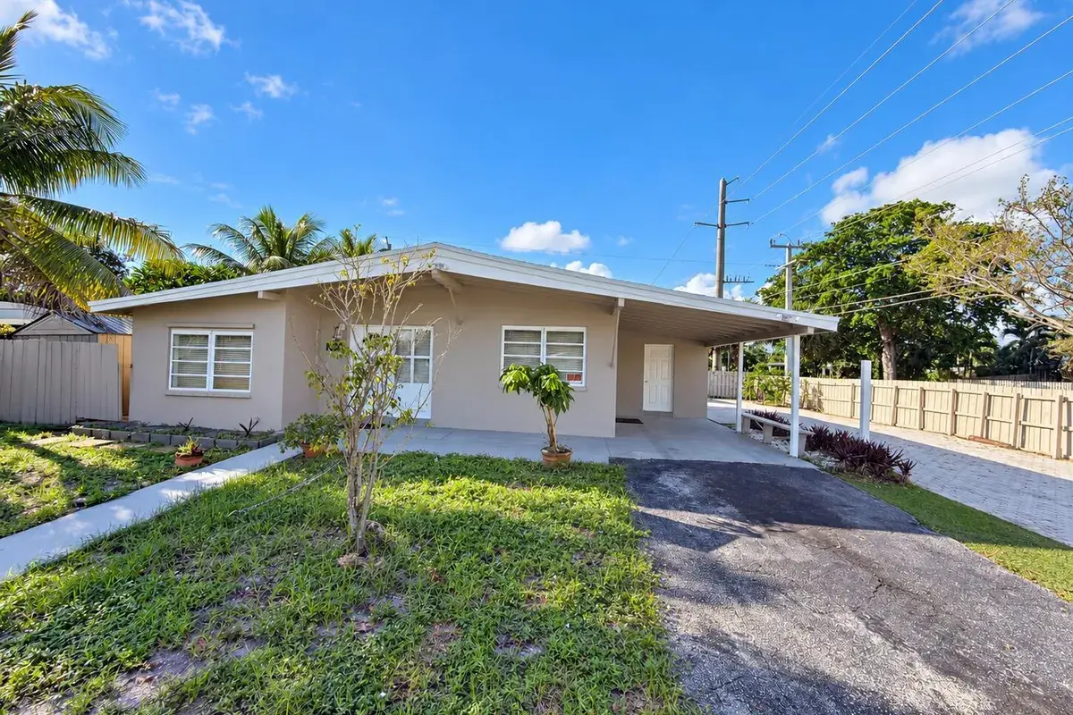 1500 NE 42ND Court, Pompano Beach FL 33064