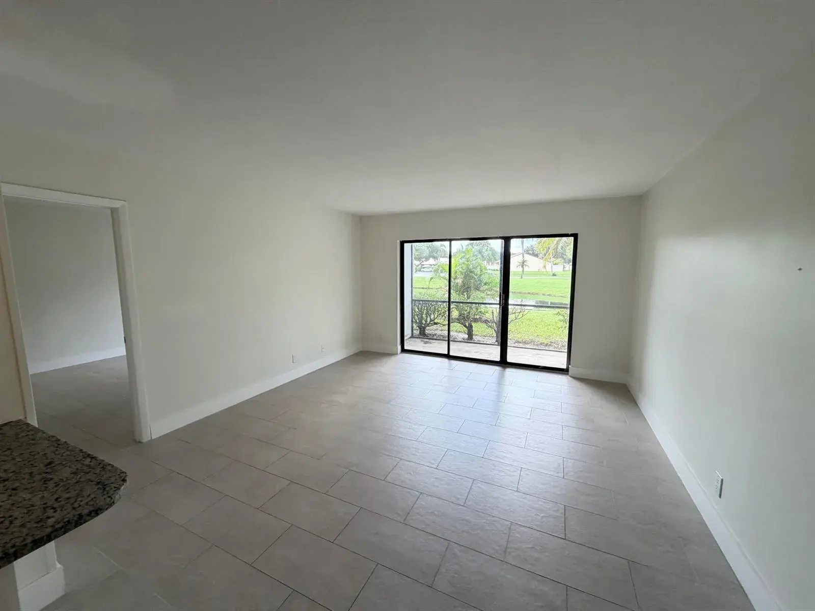 1112 GREEN PINE Boulevard # F1, West Palm Beach FL 33409