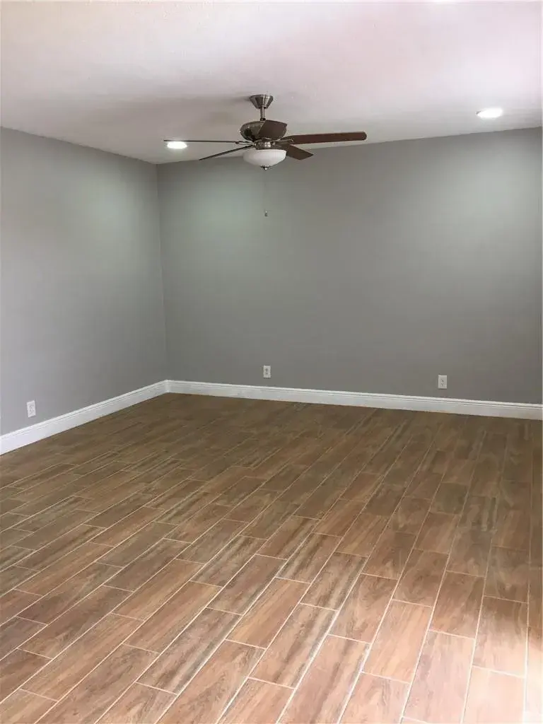 2016 NE 17TH Court # 15, Fort Lauderdale FL 33305
