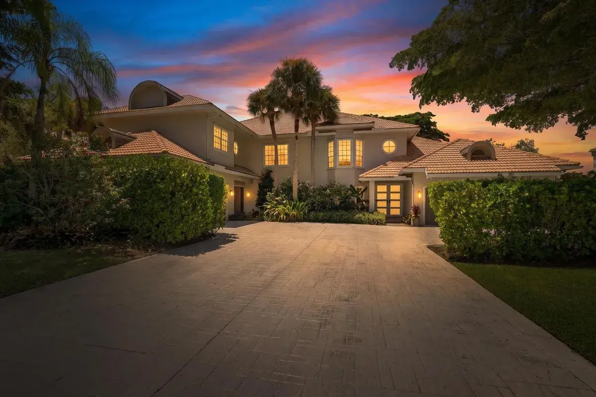 11821 Pebblewood Drive, Wellington FL 33414
