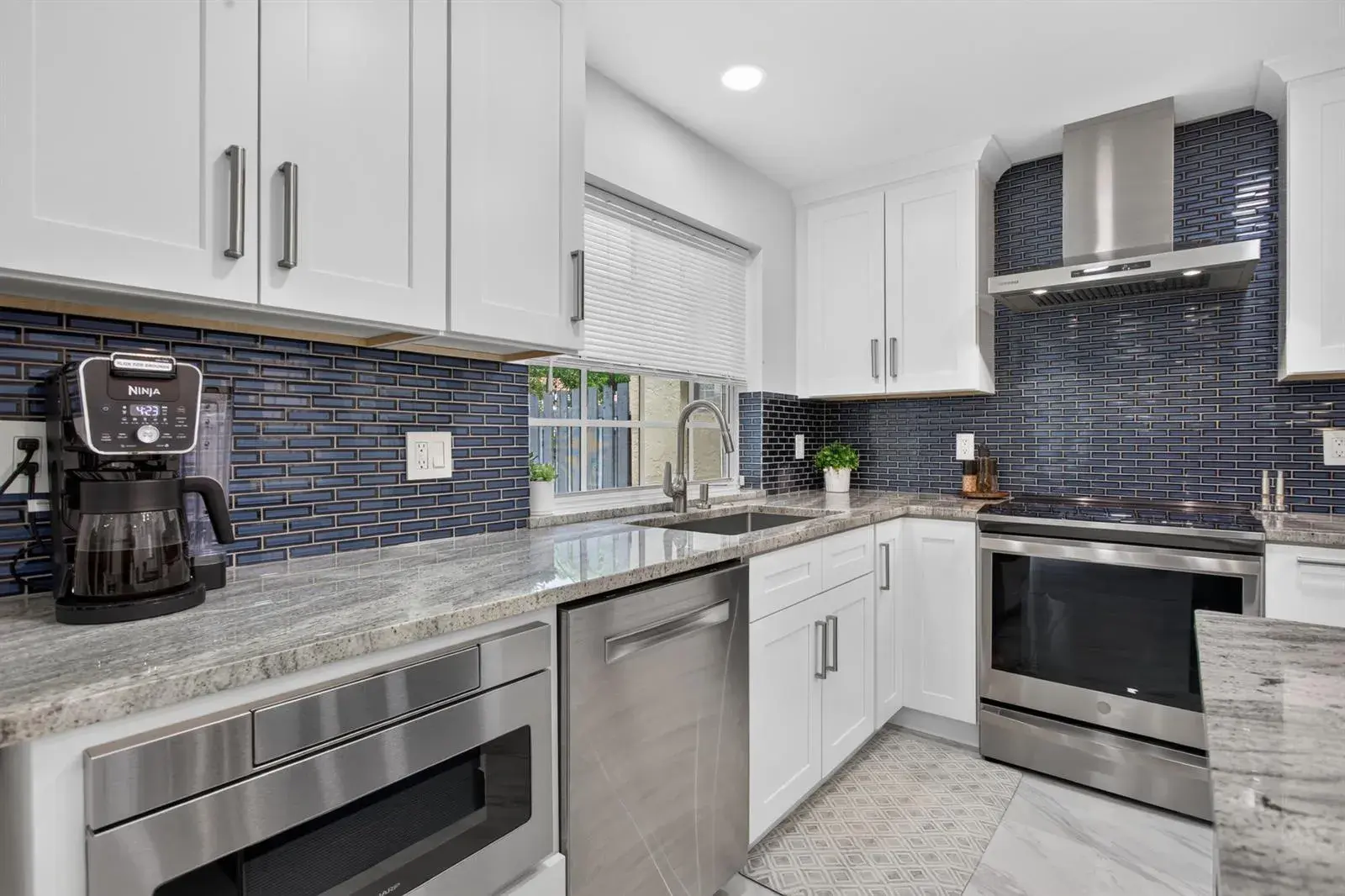 1593 Springside Drive # 1593, Weston FL 33326