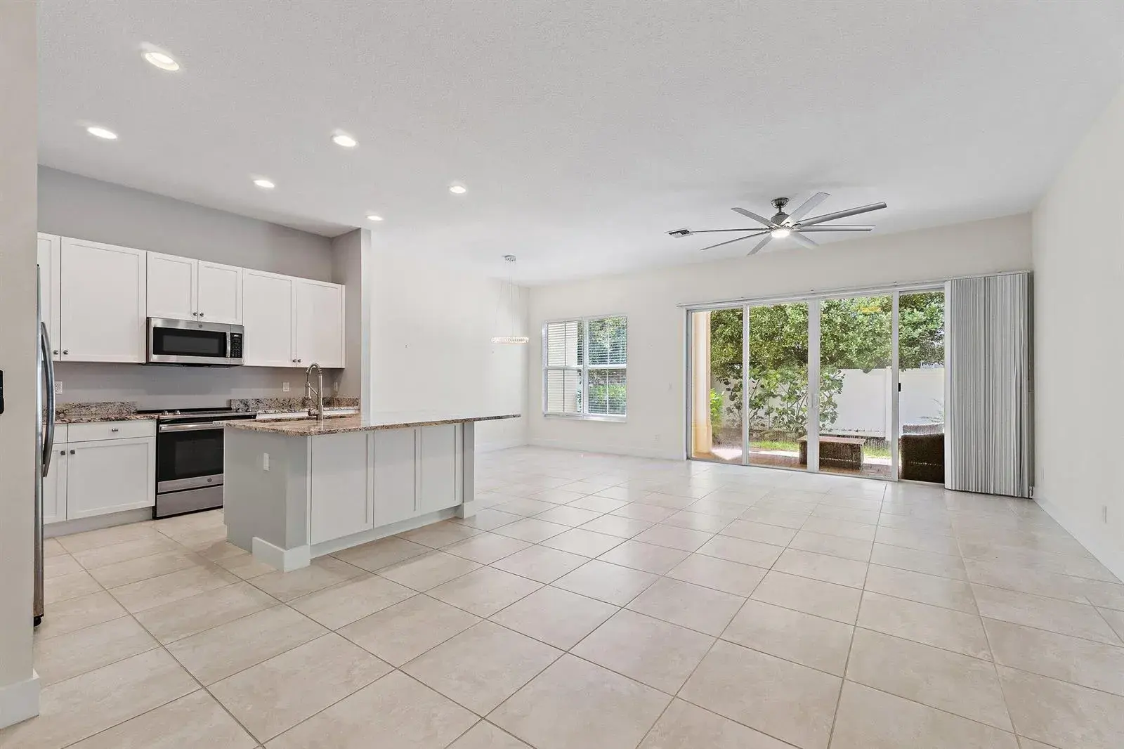 4920 Pointe Midtown Way, Palm Beach Gardens FL 33418
