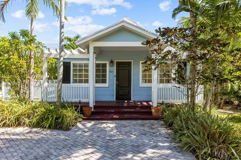 801 SE 3RD Avenue, Delray Beach FL 33483