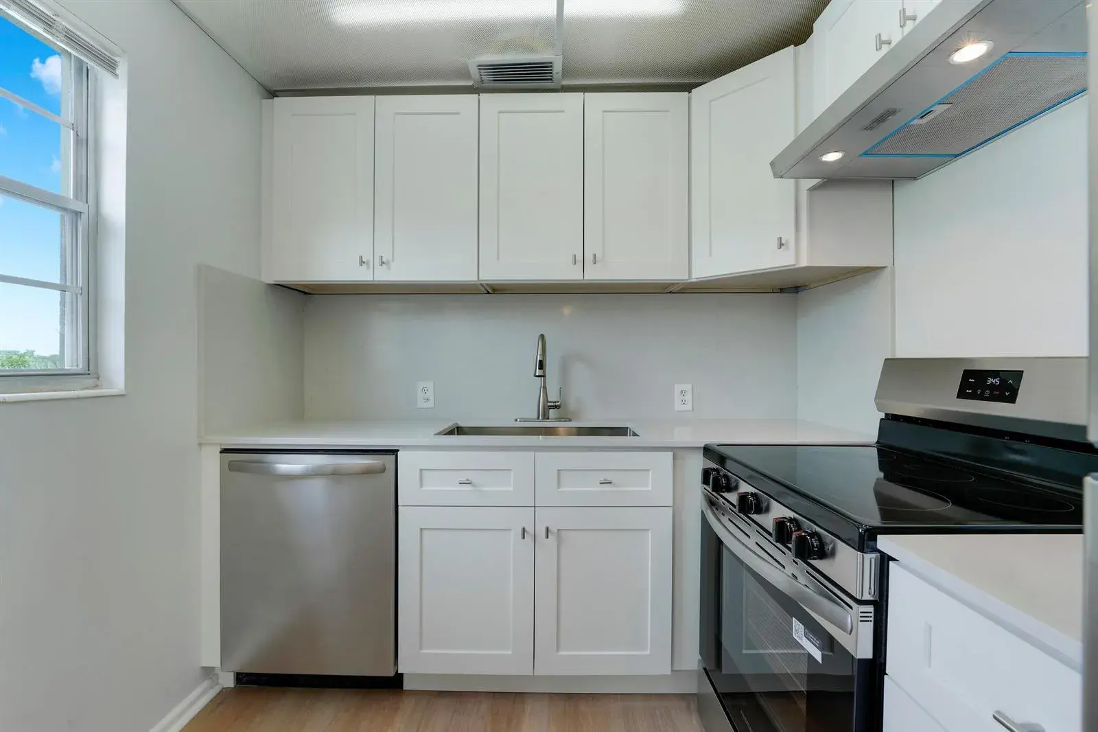 290 Dorset G, Boca Raton FL 33434