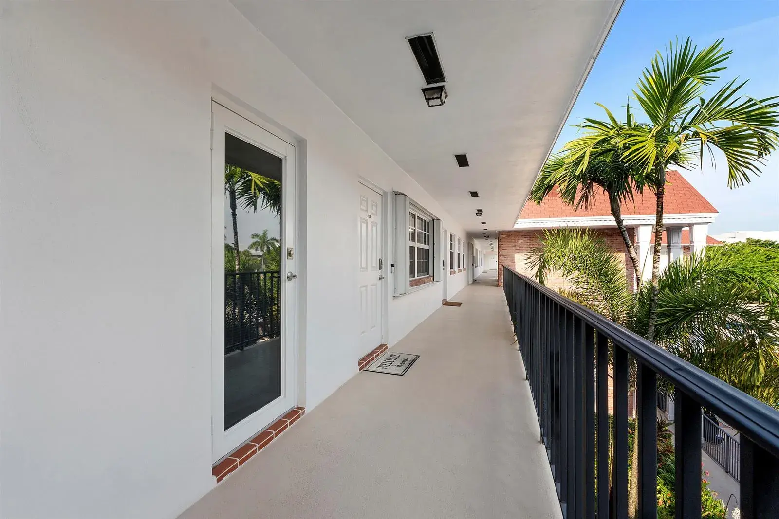 2424 NE 9th Street # 305, Fort Lauderdale FL 33304