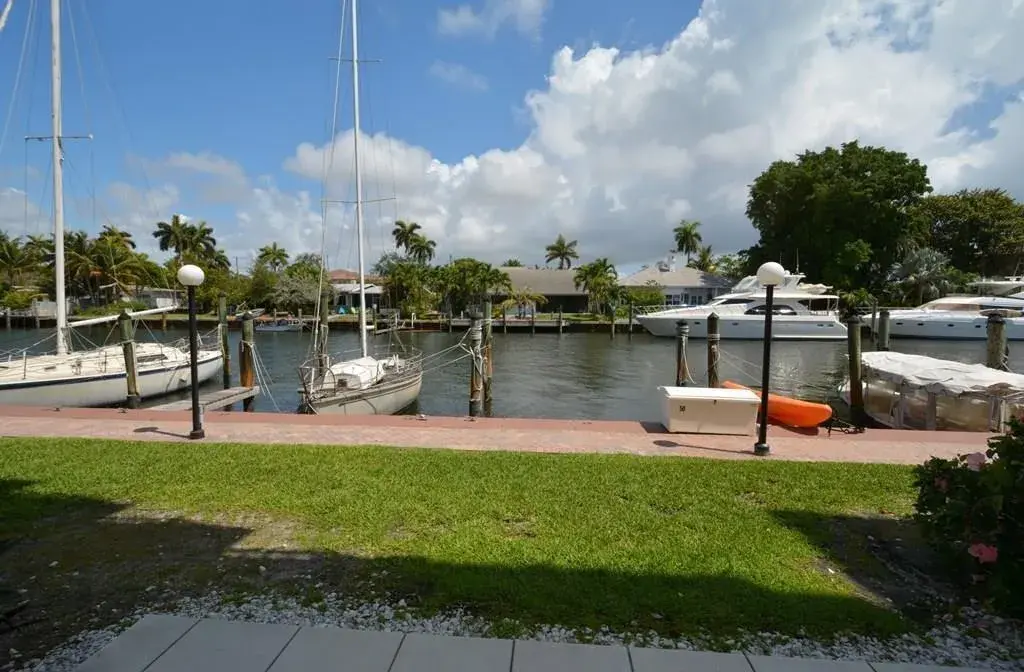 1777 SE 15TH Street # 121, Fort Lauderdale FL 33316