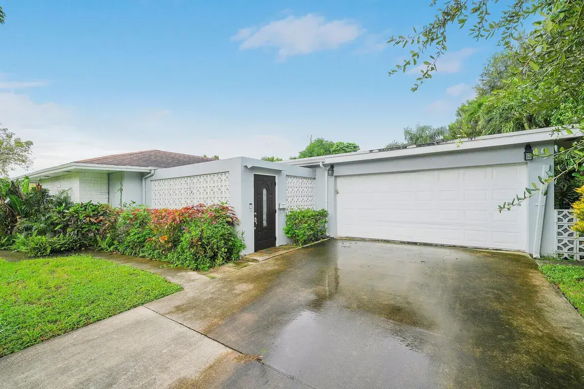 1612 42nd Street, West Palm Beach FL 33407