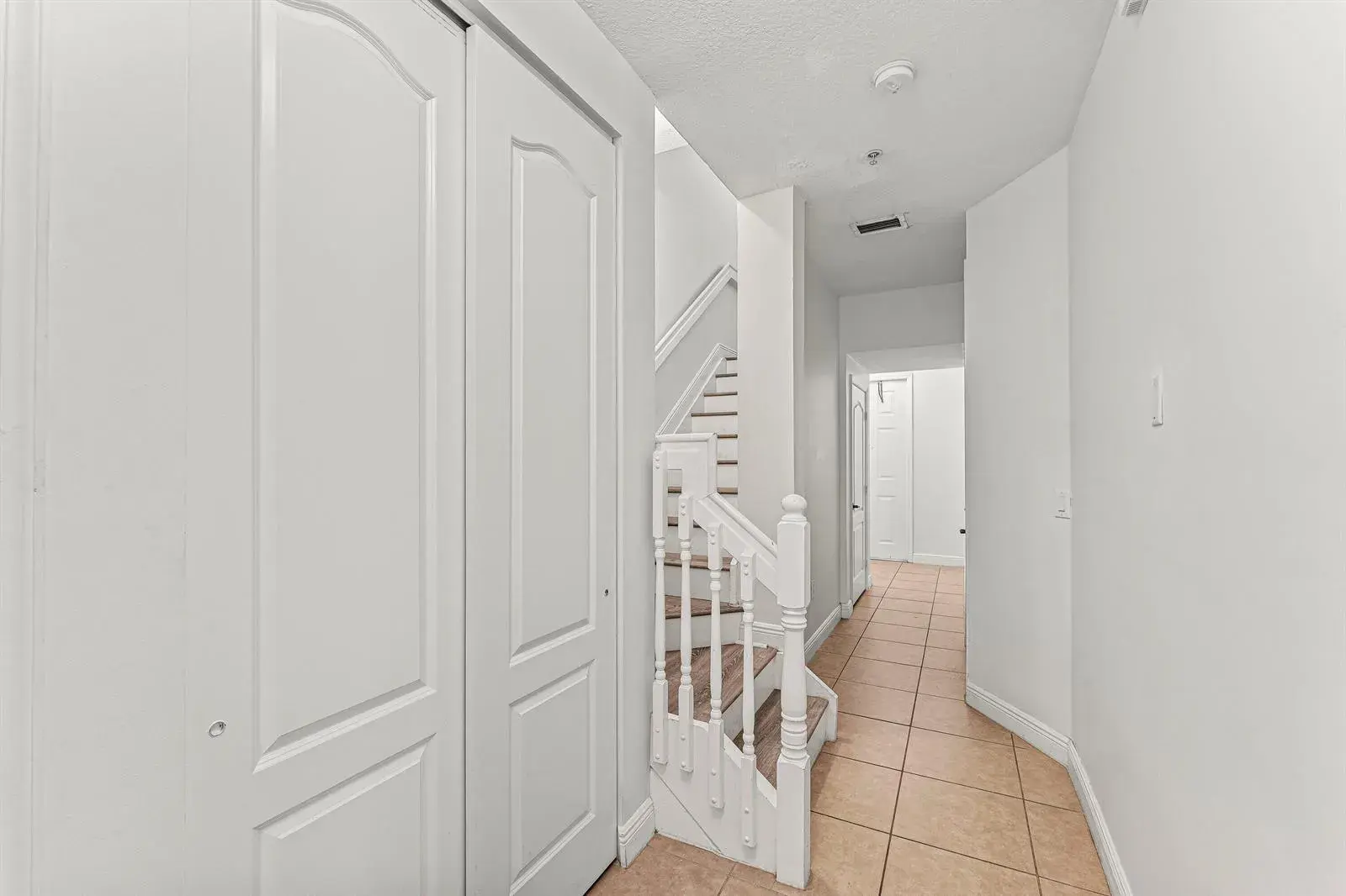 673 NW 38th Circle, Boca Raton FL 33431