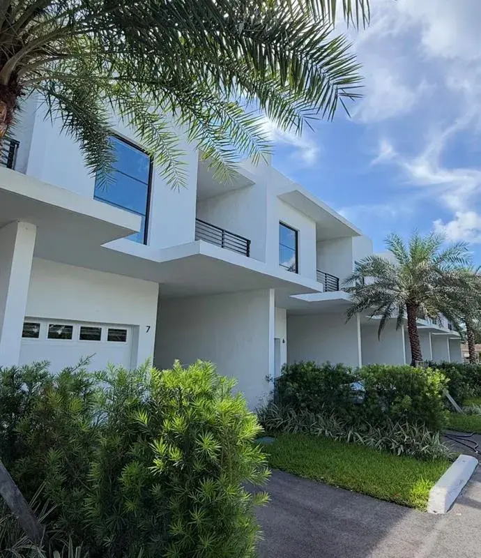 2511 PIERCE Street # 2, Hollywood FL 33020