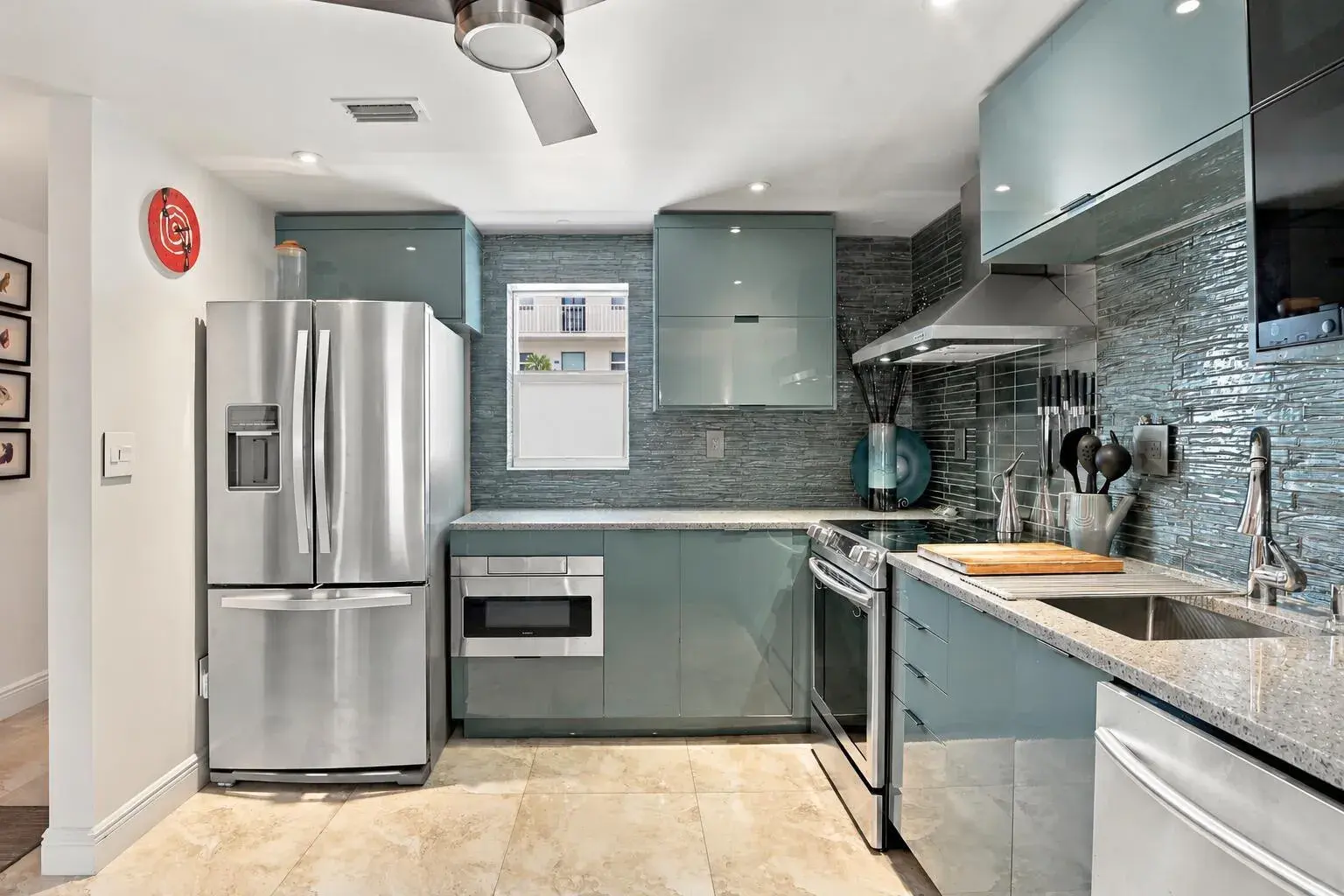 4629 POINCIANA Street # 306, Lauderdale By The Sea FL 33308