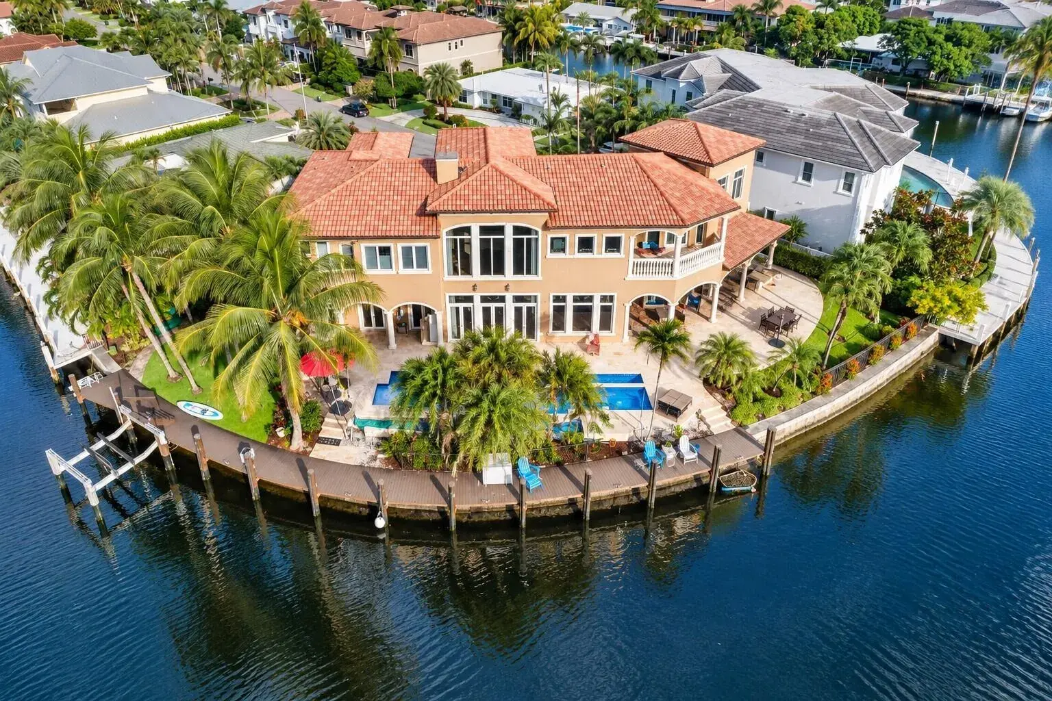 2311 NE 35TH Street, Lighthouse Point FL 33064