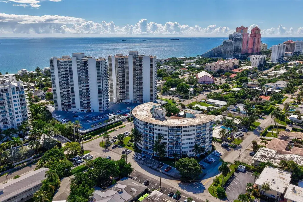3250 NE 28TH Street # 104, Fort Lauderdale FL 33308